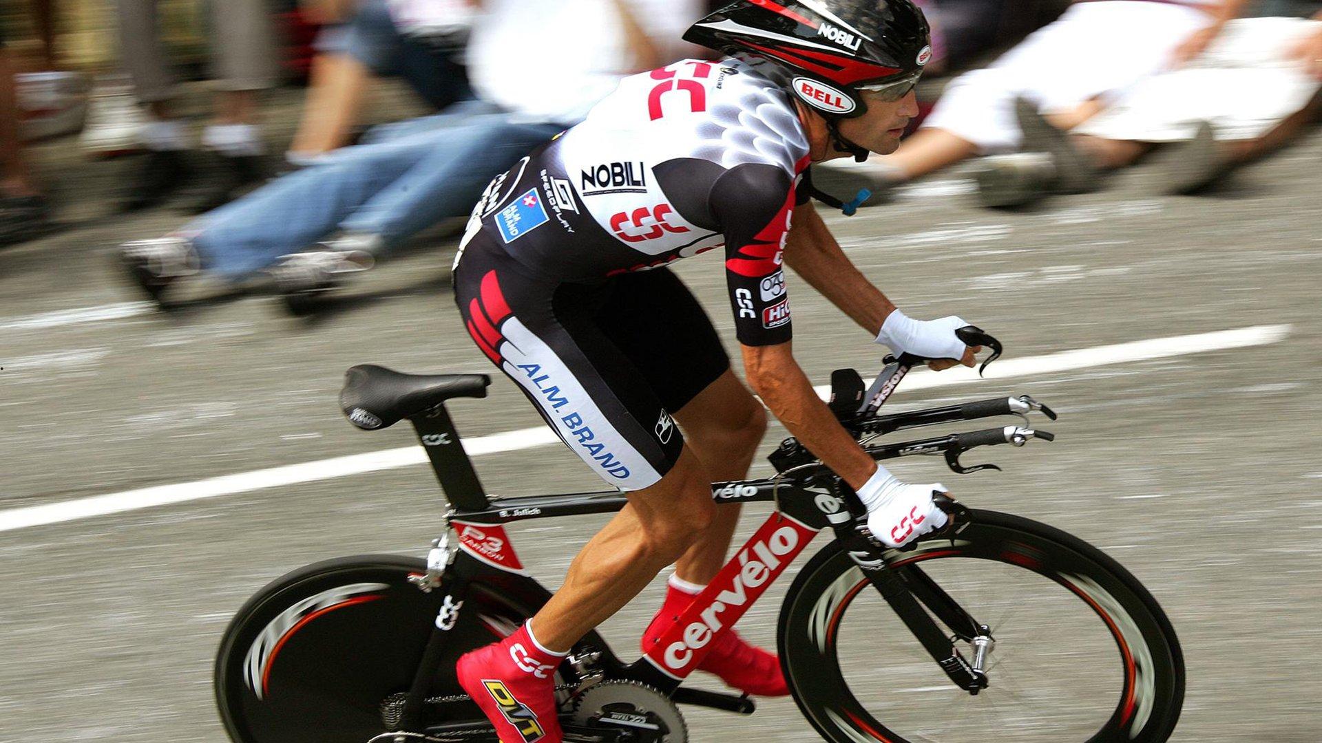 前教练盛赞博尼,智慧与团队精神铸就卓越之路