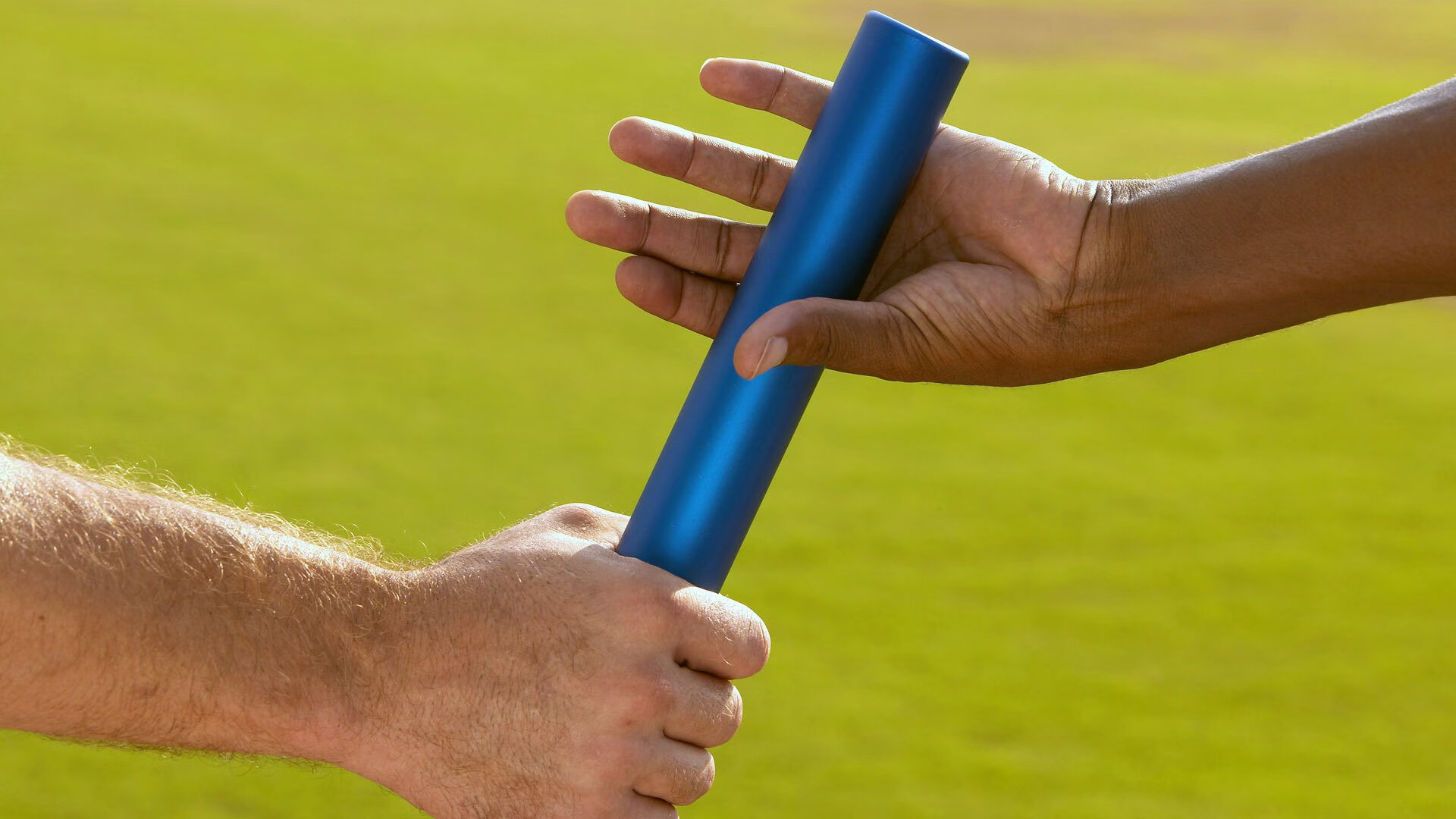 默森力挺雅克松，切尔西放走他是重大失误，纽卡斯尔错失良机引深思