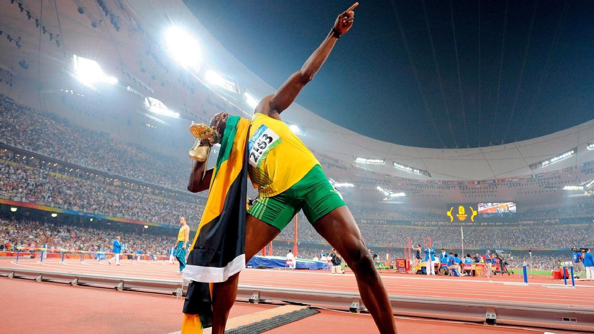 胡明轩,逆风之翼从不垂落,心向世界杯舞台绽放