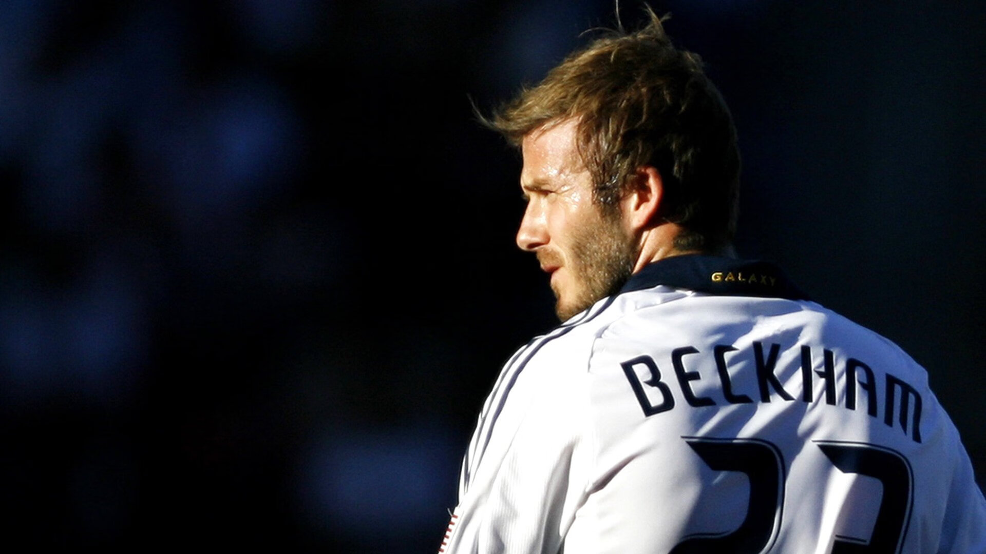 拉波尔塔密会Spotify高层 巴萨球衣赞助续约谈判进入关键阶段